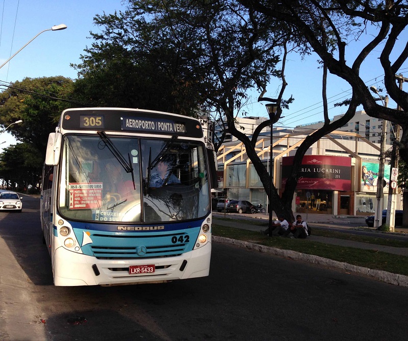 Ir do aeroporto de Maceió até o centro de ônibus Ir do aeroporto de Maceió até o centro de ônibus