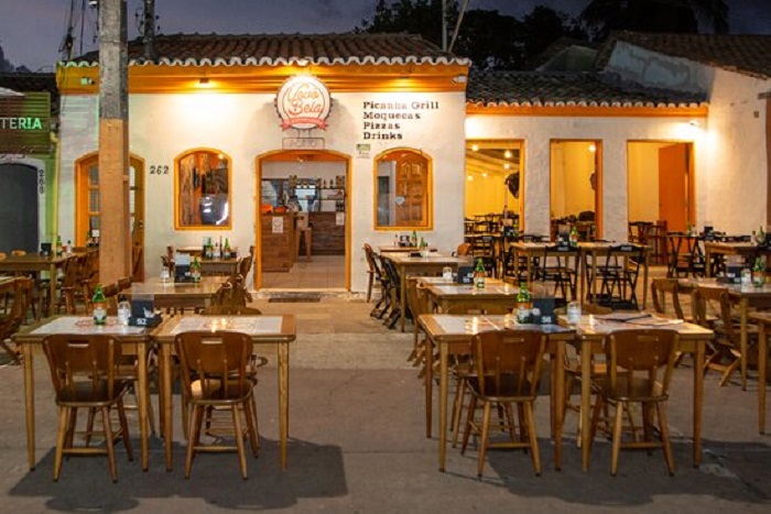 Bar e restaurante na Passarela do Álcool em Porto Seguro Bar e restaurante na Passarela do Álcool em Porto Seguro