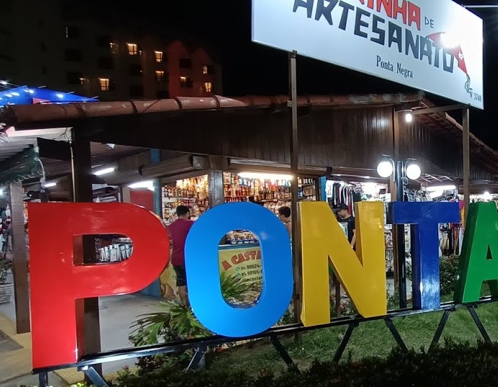Feirinha de Artesanato de Ponta Negra Feirinha de Artesanato de Ponta Negra